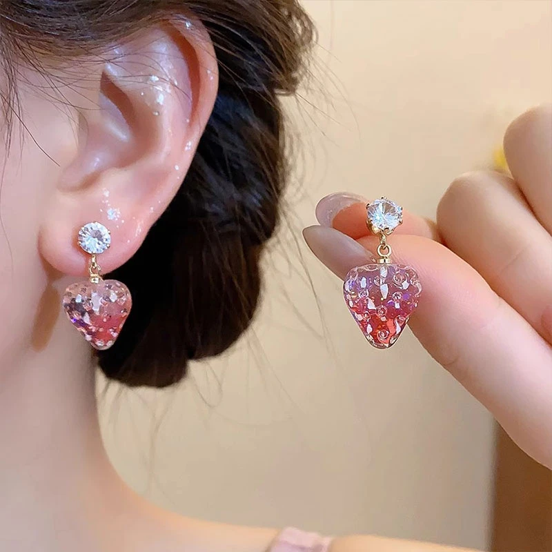 甜美粉色爱心草莓耳钉耳环女新款高级感轻奢精致气质耳坠耳饰3513