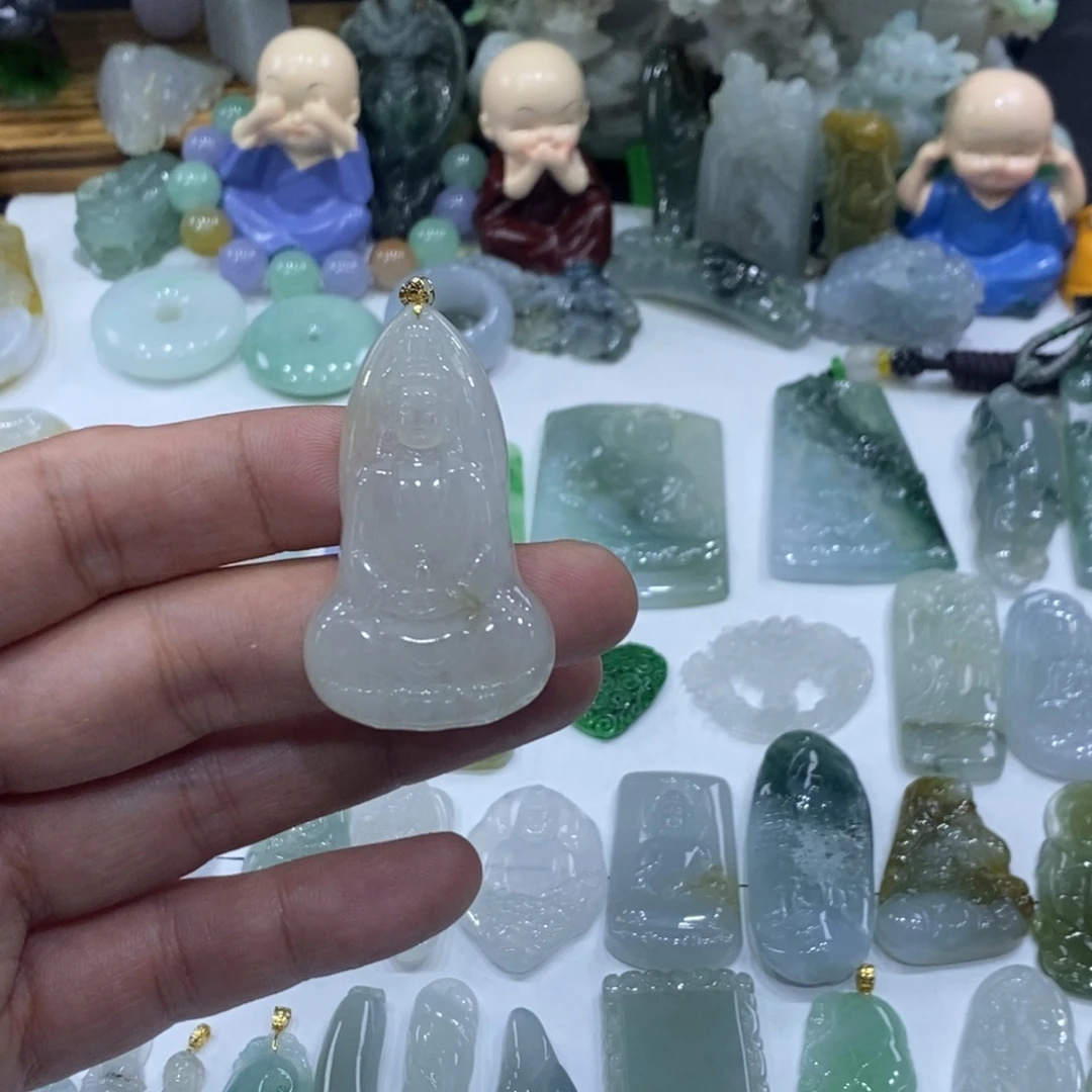 翡翠未镶嵌吊坠(不含链)观音