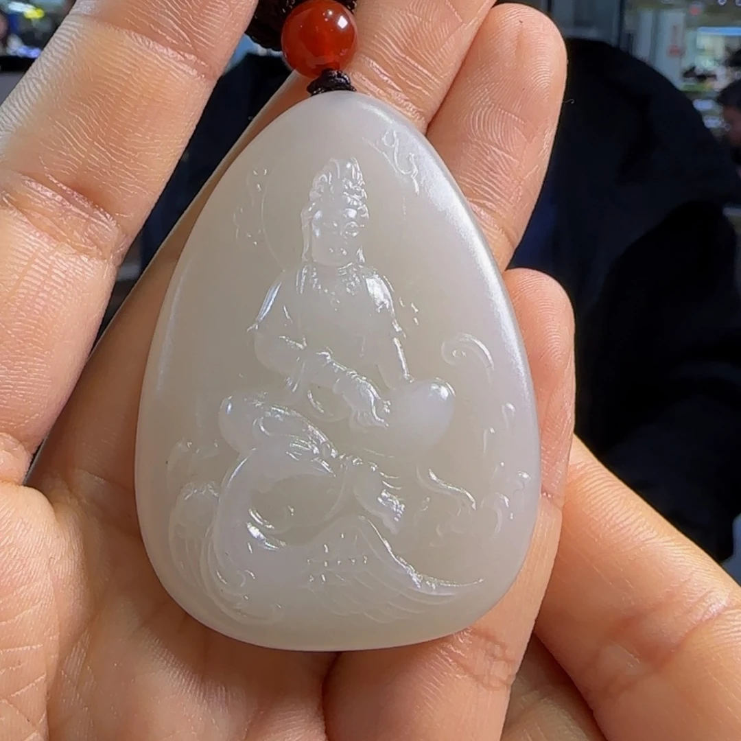 颈饰未镶嵌和田玉