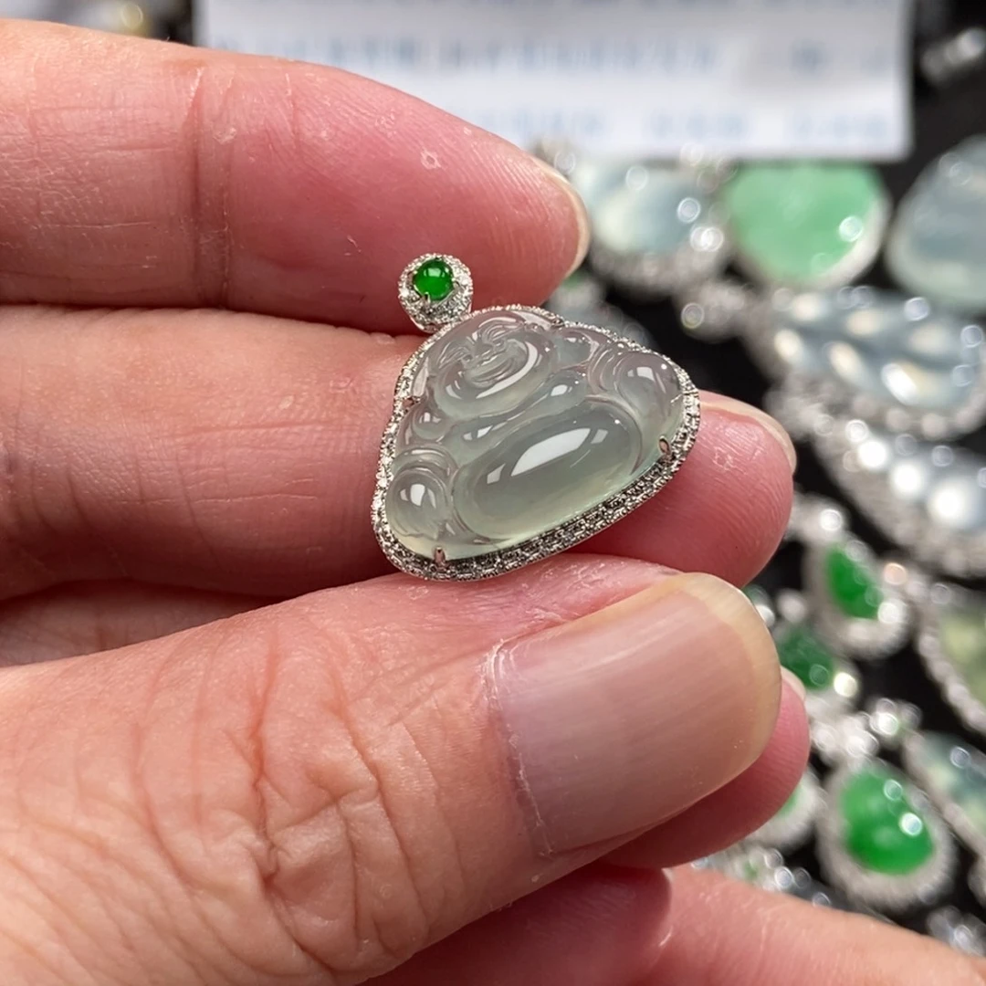 吊坠(不含链)18K金镶嵌翡翠佛公