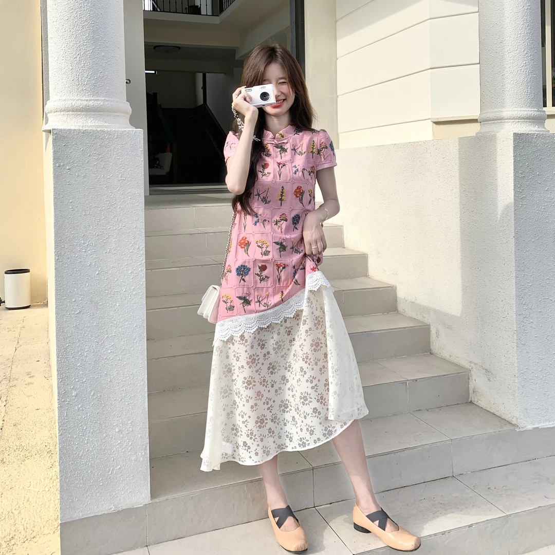 新中式绣花蕾丝拼接连衣裙女夏2025新款设计感旗袍轻奢高级感裙子