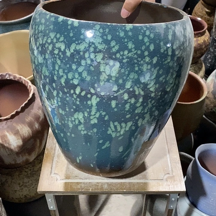 花盆紫砂口25高度31绿雪花………