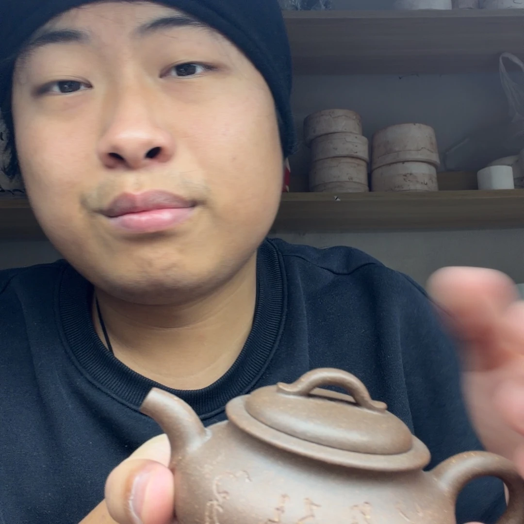紫砂茶壶刻字 半手工 三足青段