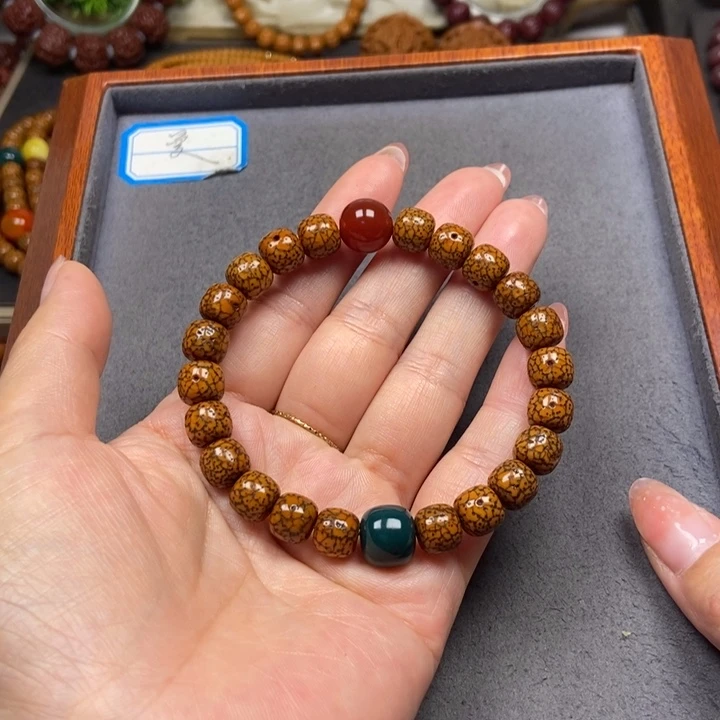 星月菩提吊坠菩提