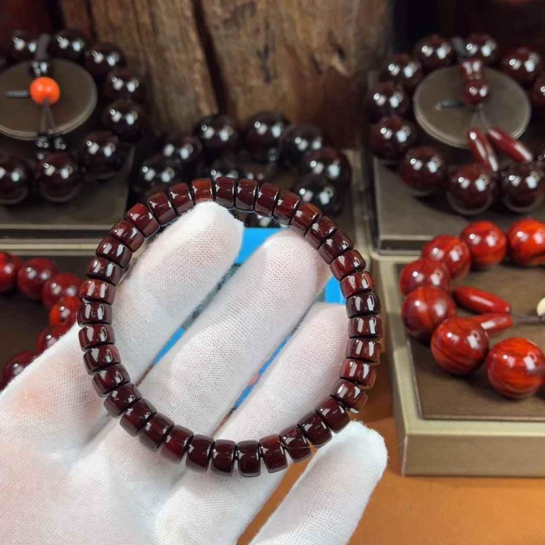 檀香紫檀（小叶紫檀）m****g