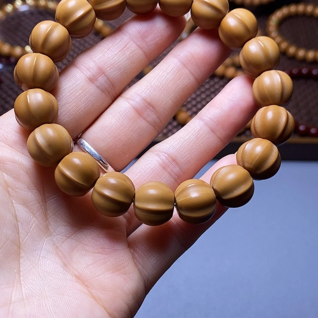 手串猴头核桃龙炎鲨鱼鳍全品