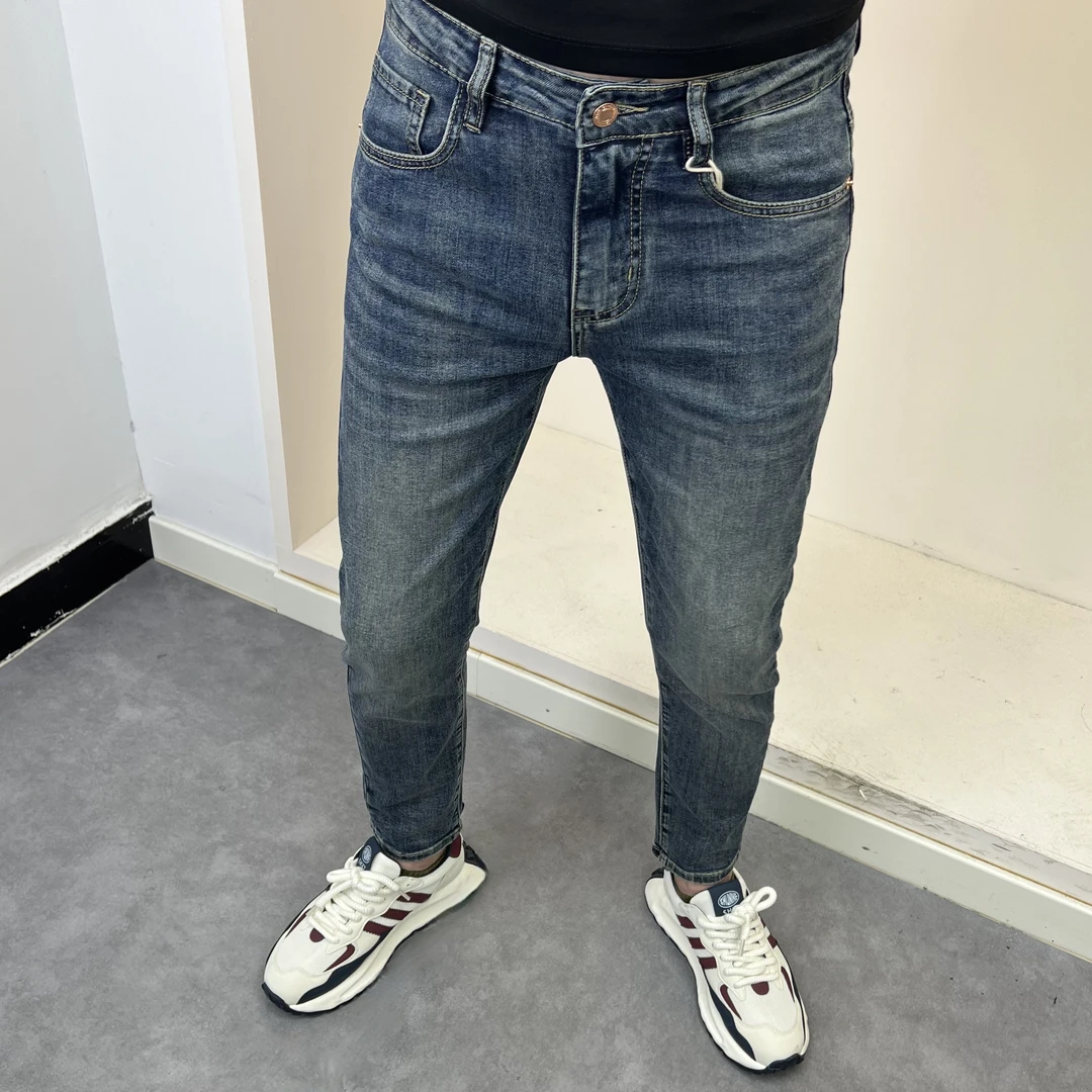 8560夏季薄款蓝色净版修身小脚男牛仔裤时尚百搭休闲潮流水洗