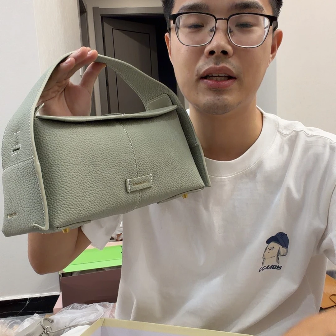 小牛皮绵羊皮（革）牛皮（革）山羊皮（革）黄牛皮（革）水牛皮（