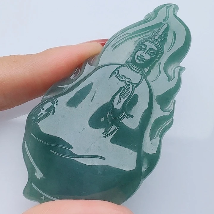 颈饰未镶嵌翡翠多样性发其一