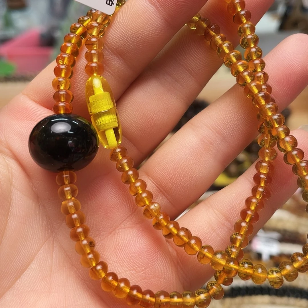 X***室未镶嵌琥珀裸石五71521