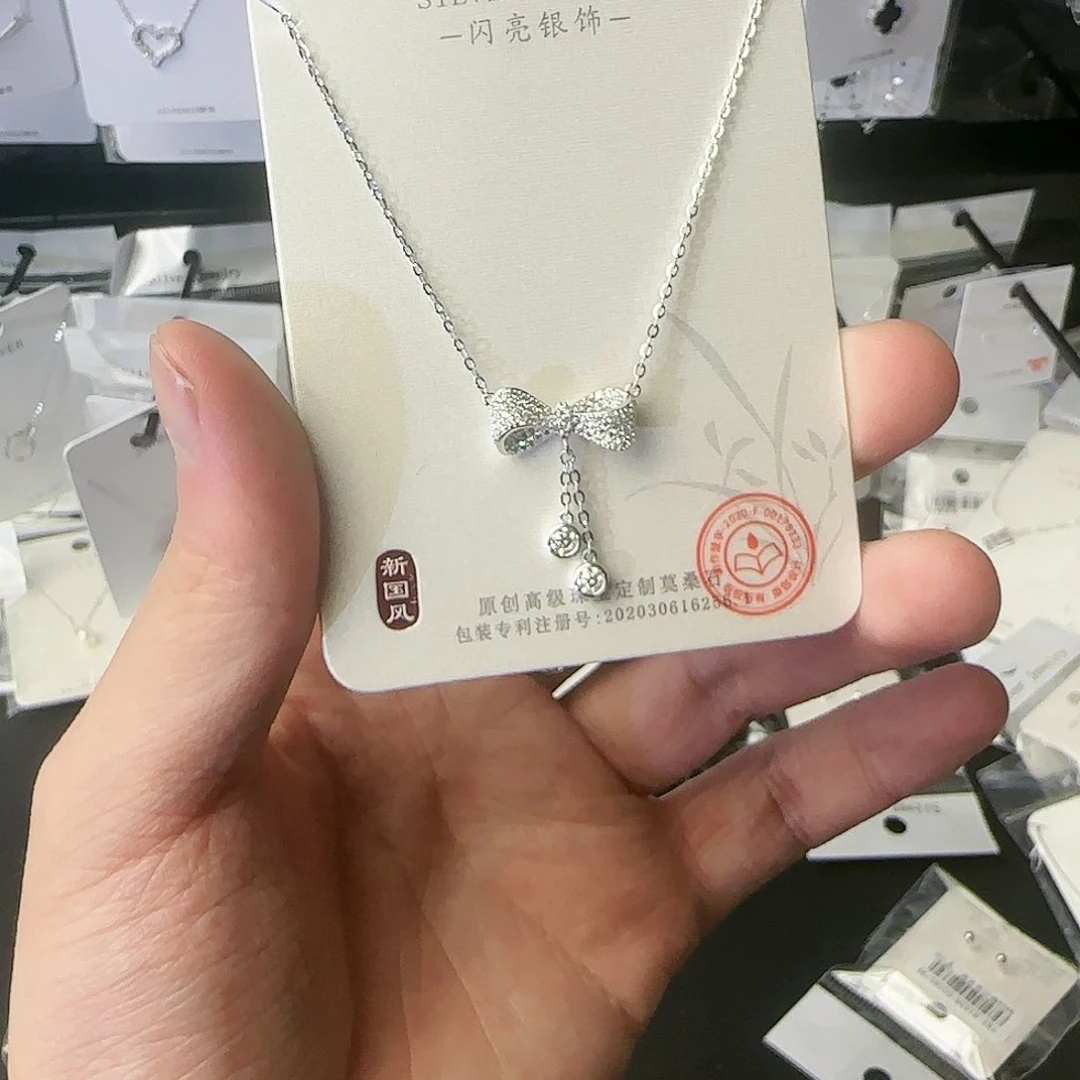 吊坠925银合成碳硅石