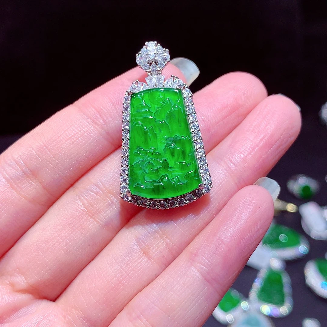 【闪购商品】翡翠吊坠(不含链)未镶嵌