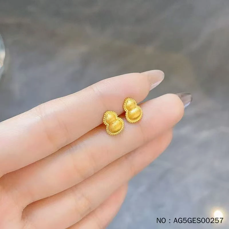 足金999 磨砂葫芦耳钉时尚美观2.27克
