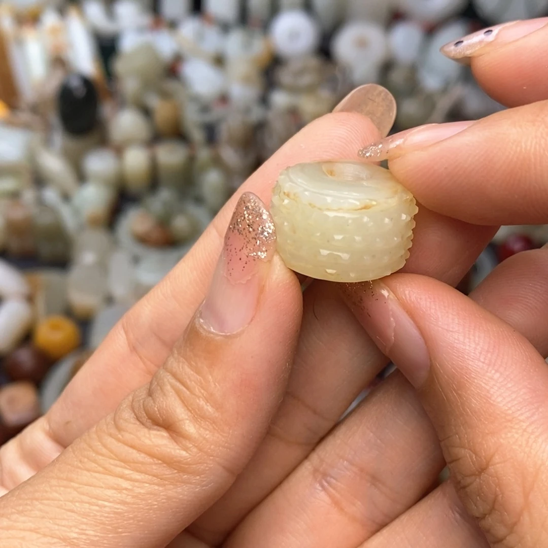 未镶嵌颈饰玛瑙/玉髓