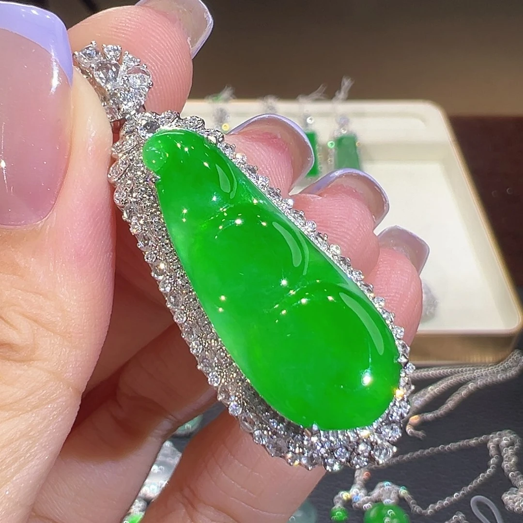 翡翠18K金镶嵌吊坠(不含链)翡翠