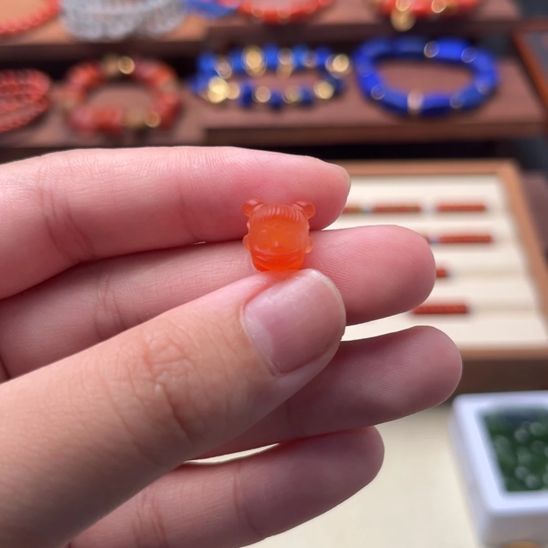 南红玛瑙南红未镶嵌69冰飘哪吒头