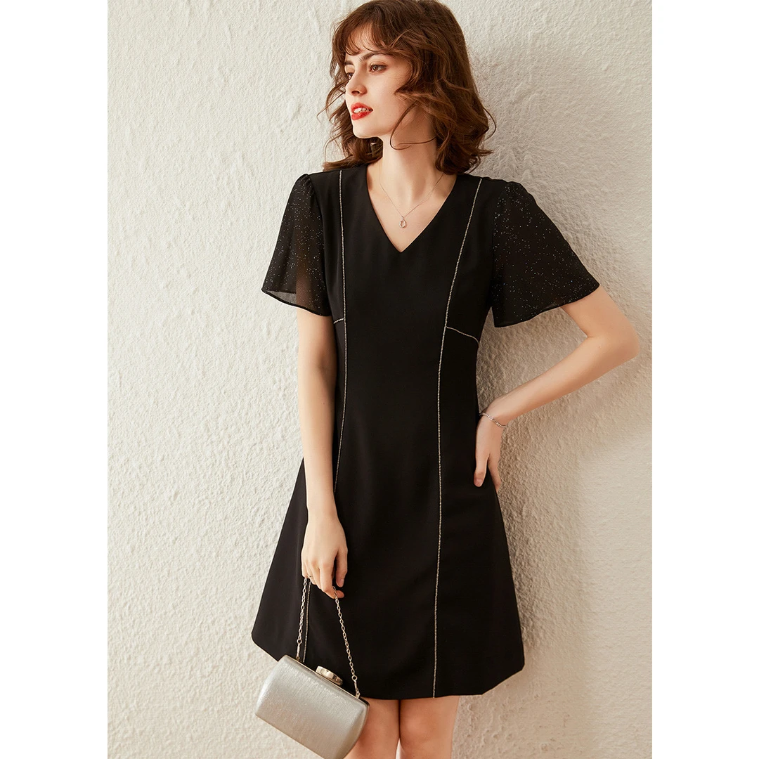 白鹿语夏款时尚V领仿钻设计感拼接气质小黑裙女装连衣裙ZYU10119