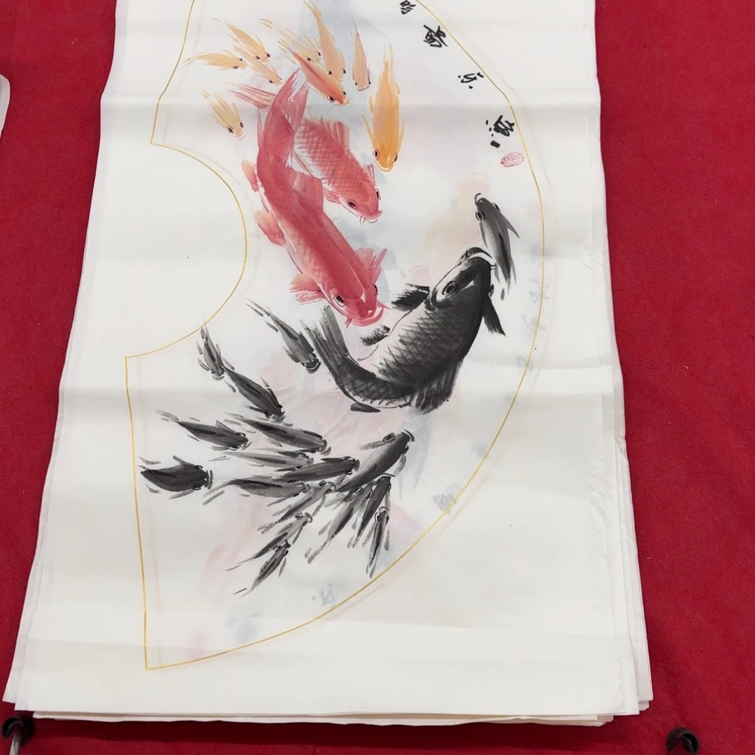 国画花鸟等图案为一体的