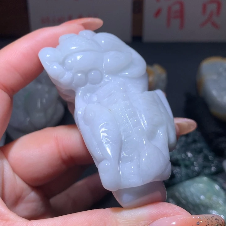 翡翠未镶嵌颈饰保真天然A货翡翠