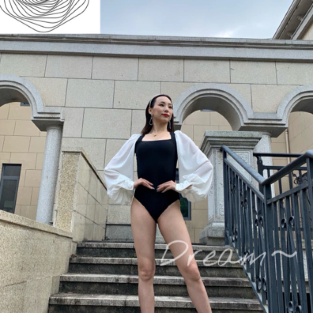 #DM Design 摩登舞服 ｜法式方领