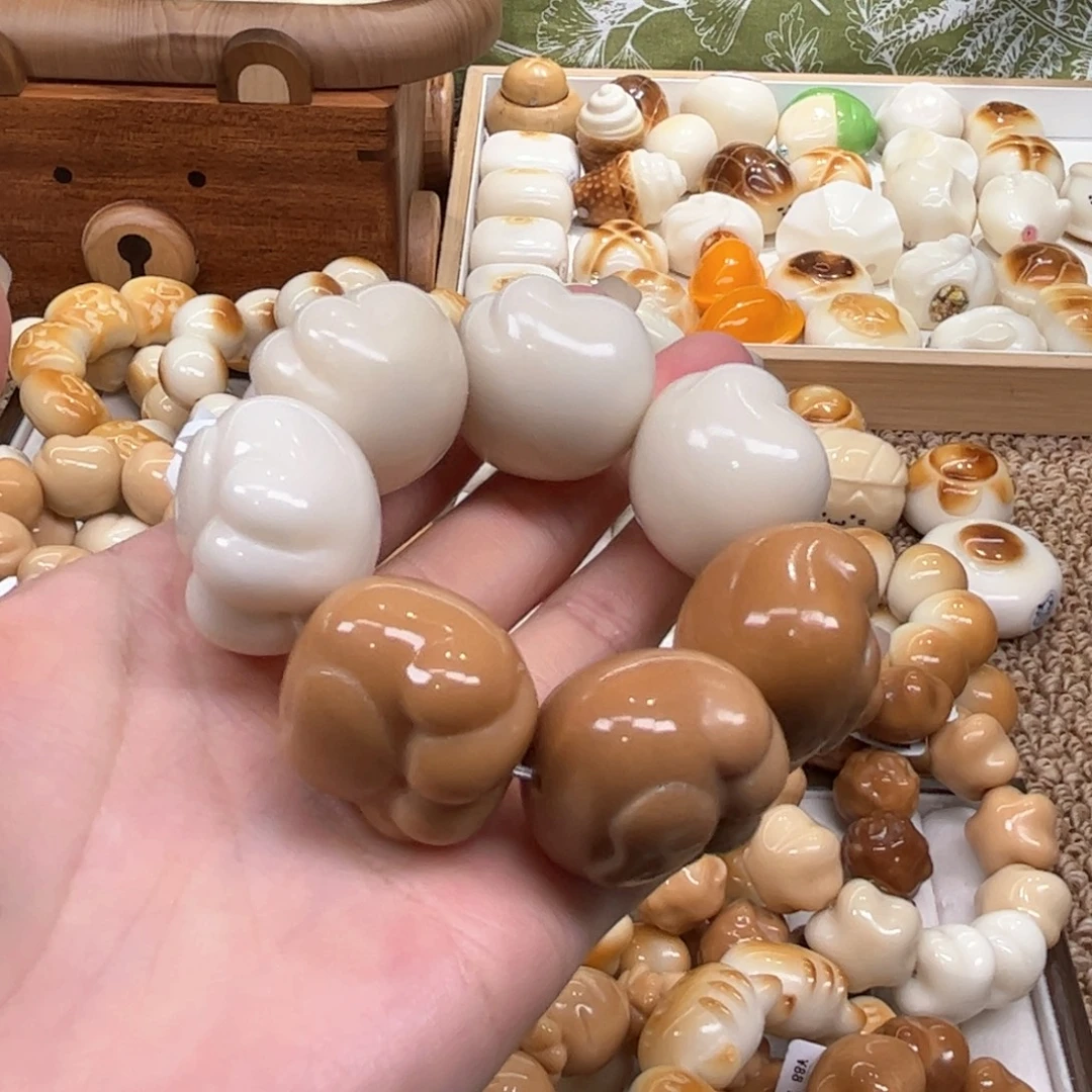 手串菩提根/象牙果9.28.35象牙果渐变熊掌微瑕