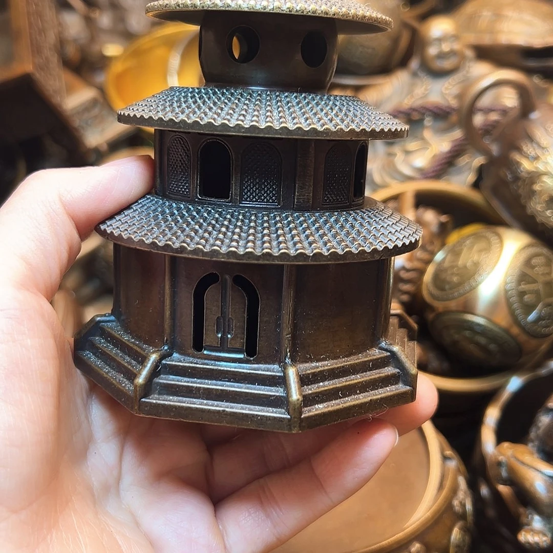 精美铜器工艺品等