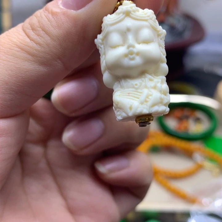 玛瑙/玉髓颈饰合金吊坠