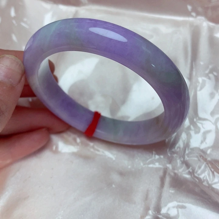 翡翠手镯未镶嵌手镯