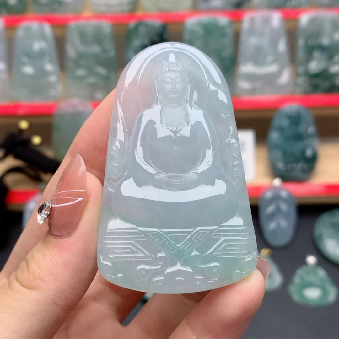 翡翠未镶嵌颈饰素衣