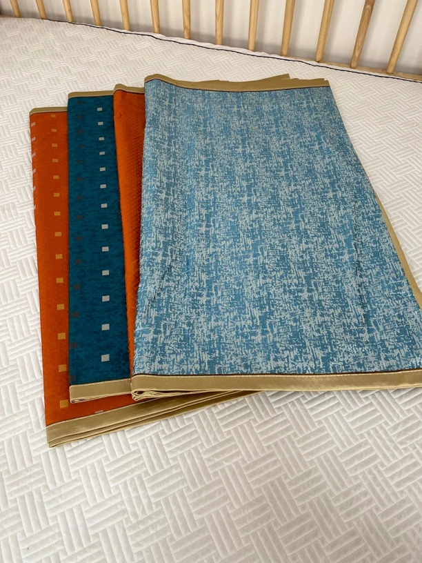 不挑花色提花22度恒温沙发垫90*210微瑕～H936