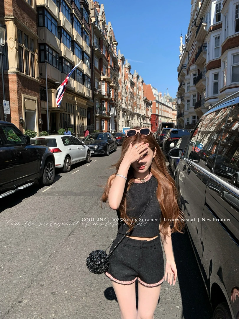 【桃乐丝_ chao爱这套】高级感气质细闪拼接粉色织带上衣女短裤套装