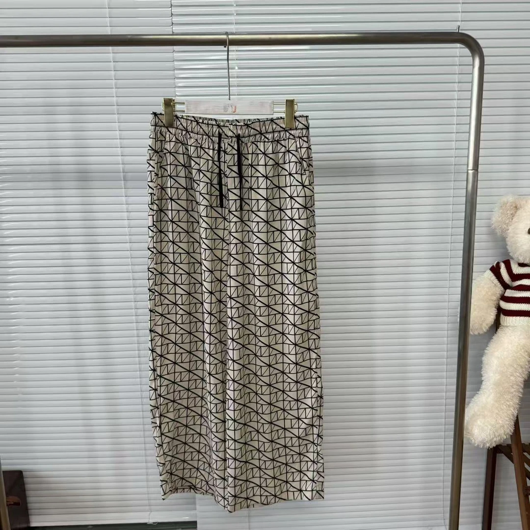 25春夏新款满印格纹直筒休闲裤时尚气质百搭女裤25070283