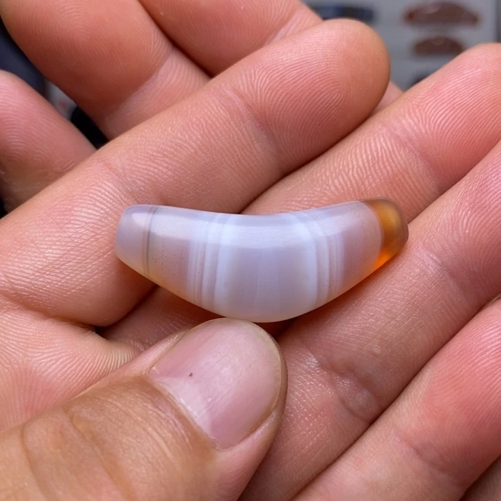 未镶嵌颈饰玛瑙/玉髓
