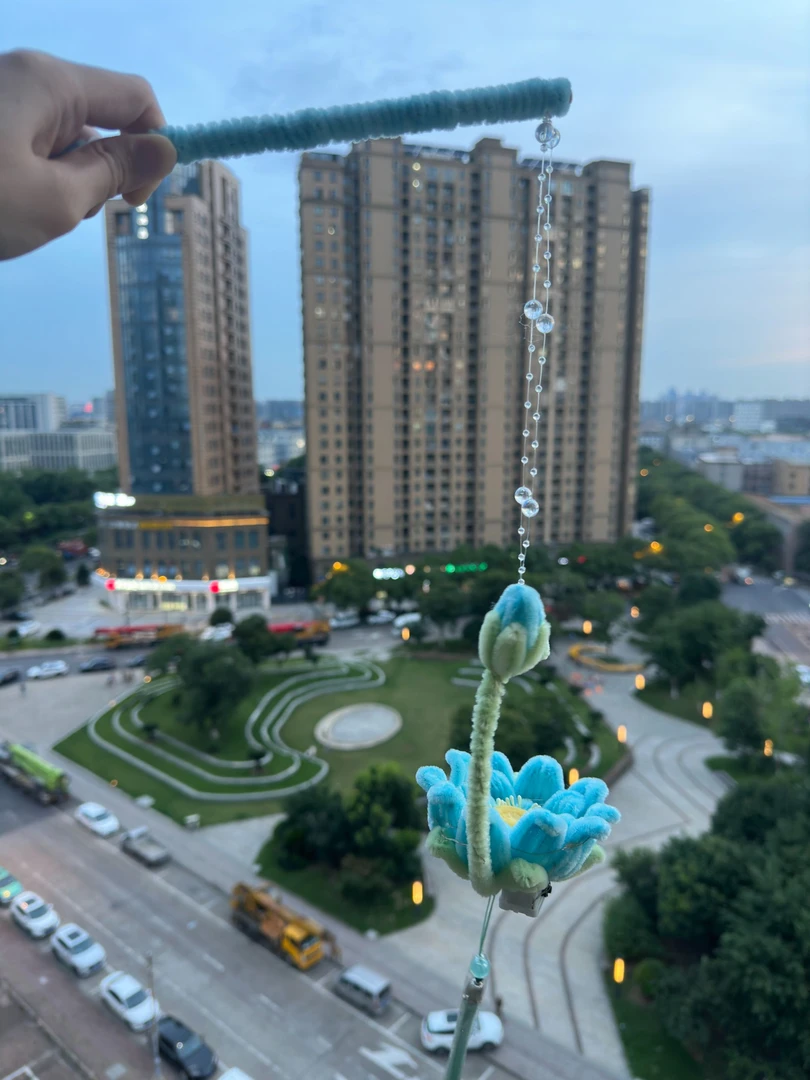 【纯手工制作】创意扭扭棒创意礼物手提花篮带灯可发光