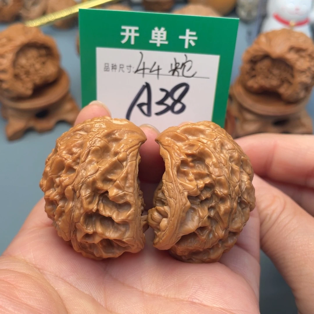 吊坠桃核文玩核桃
