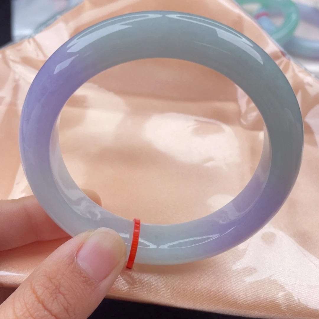 翡翠手镯未镶嵌5758正圈