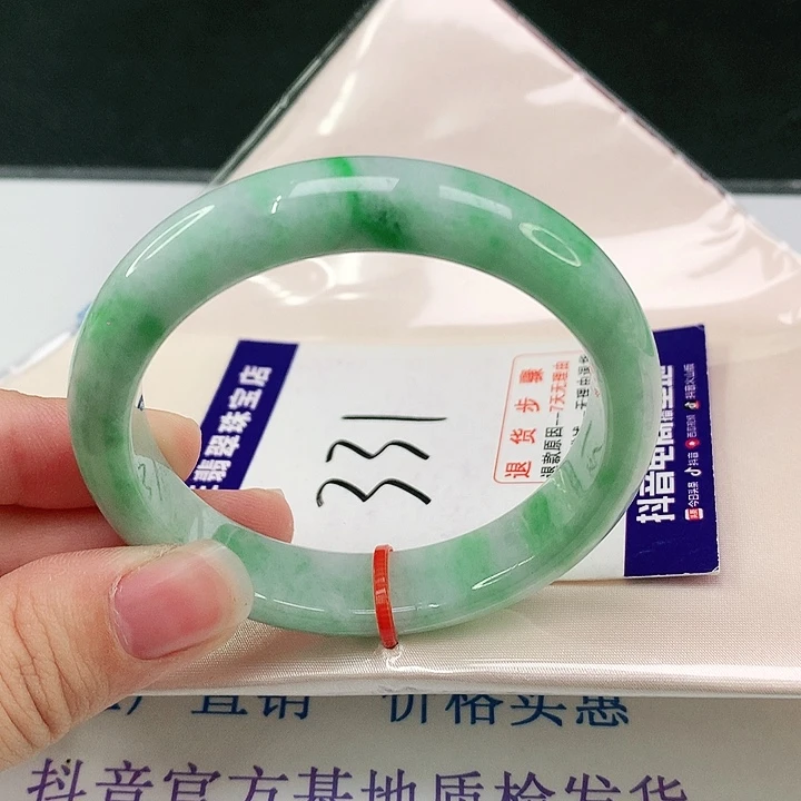 未镶嵌手镯翡翠翡翠