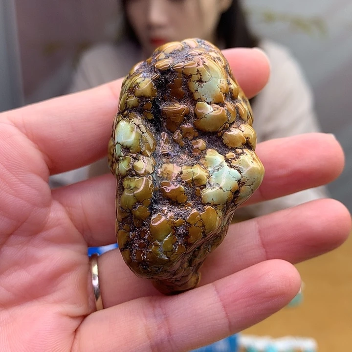 七***米未镶嵌绿松石原矿