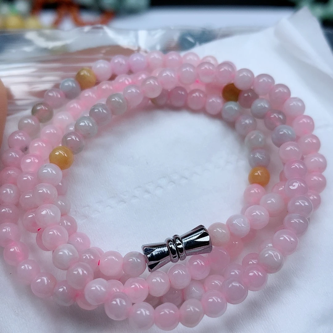 翡翠颈饰未镶嵌手串