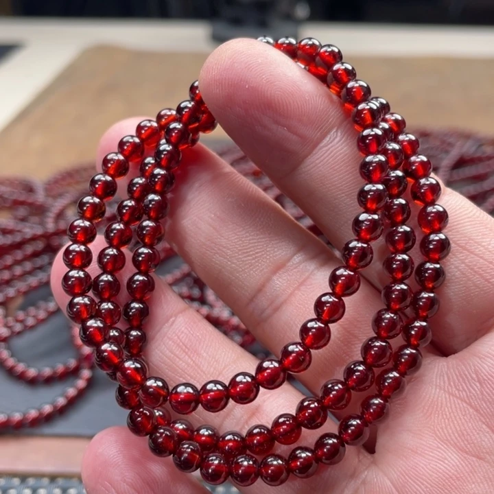 石榴石手链未镶嵌