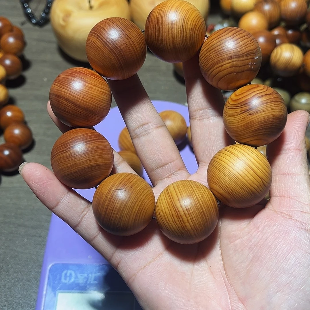 用***9香榧木崖柏手串3.0一条