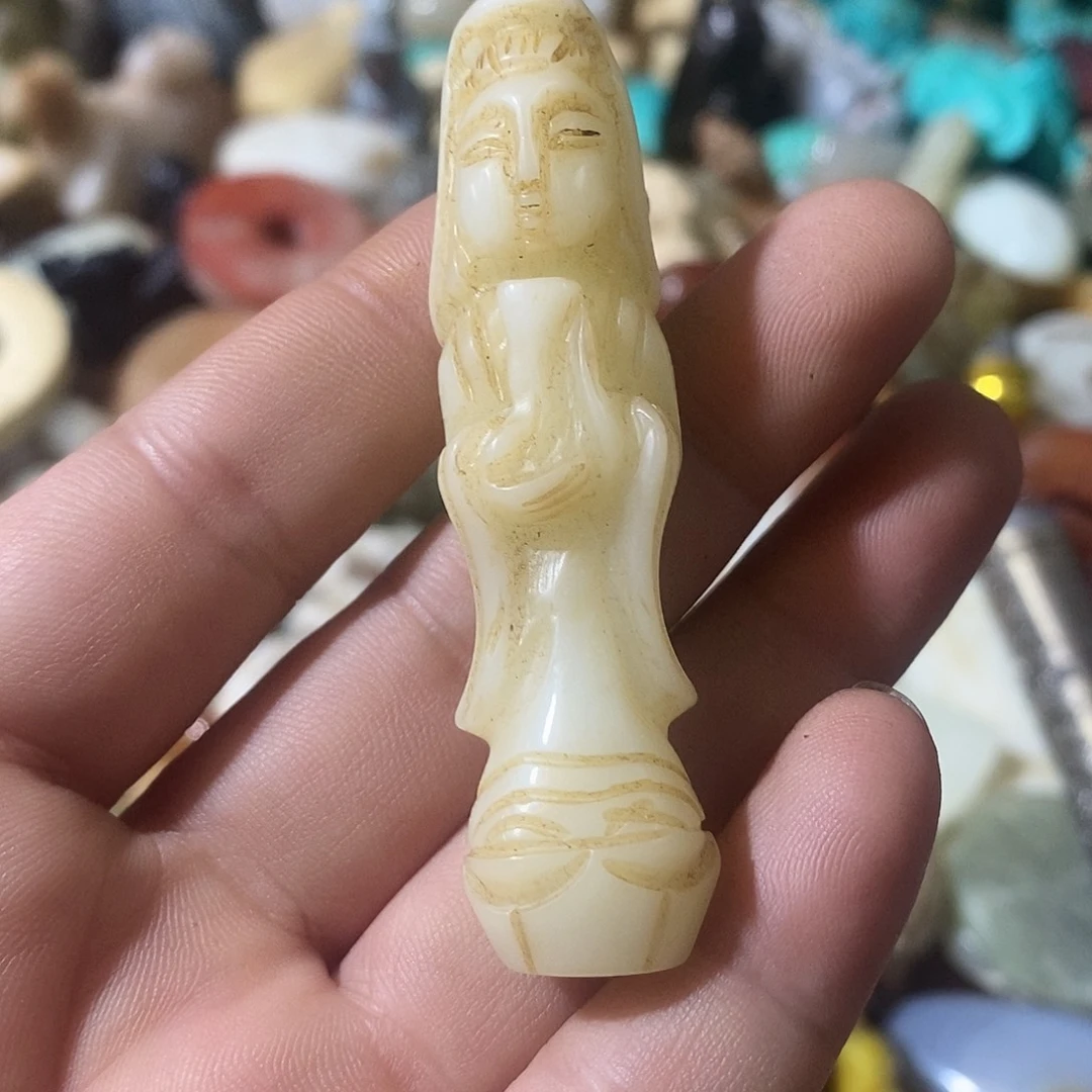 和田玉（糖玉）未镶嵌挂件