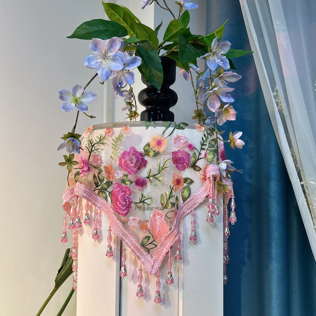 DY139-17-3玻璃纱（70*70cm（不含流苏））粉色墙角数枝梅多功能盖巾