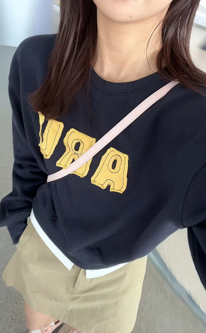 No褪专场❗谨慎下单藏蓝字母圆领卫衣