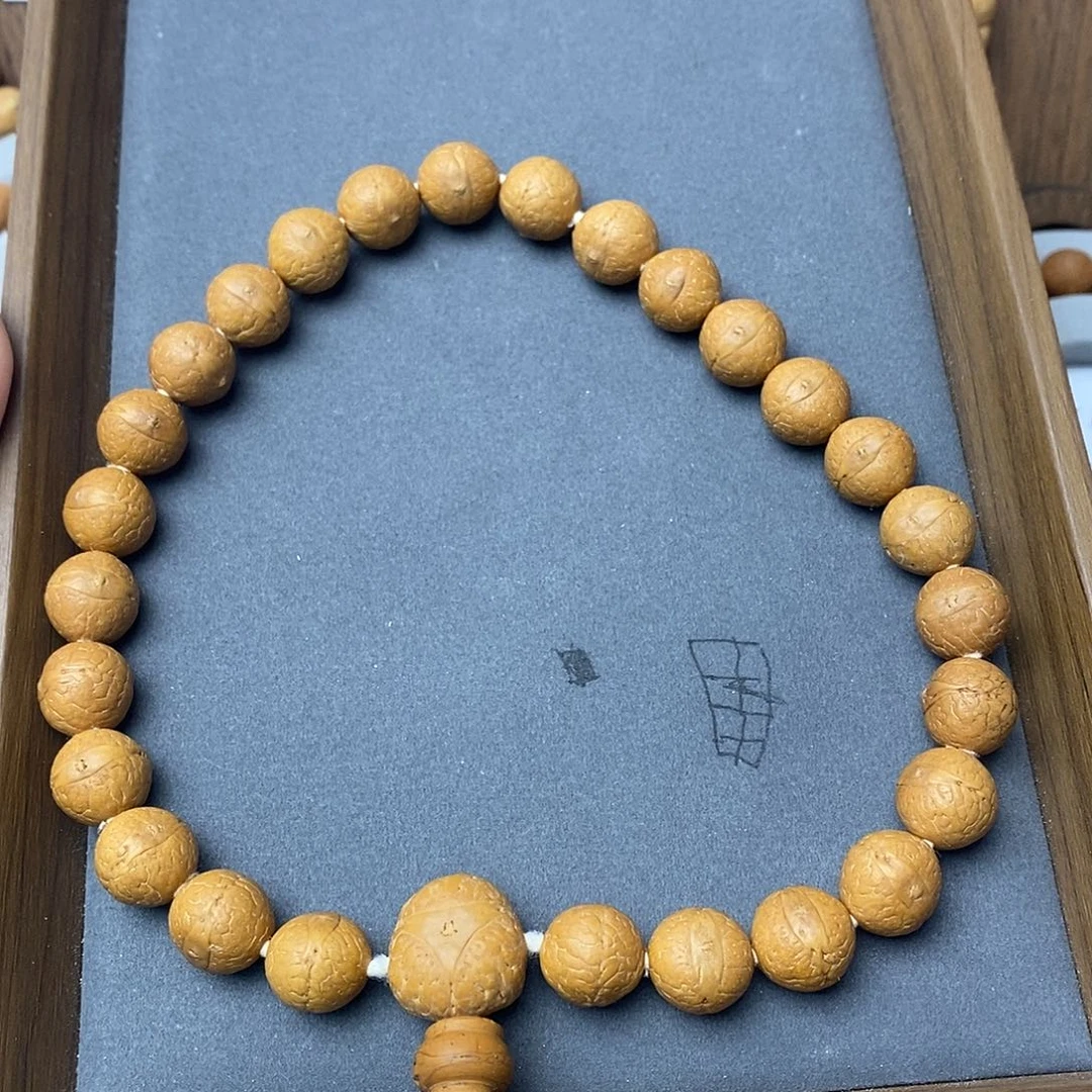 凤眼菩提手串保尼泊尔12mm手持