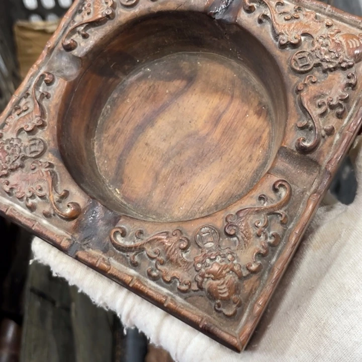 张***雷瓷片工艺品工艺品