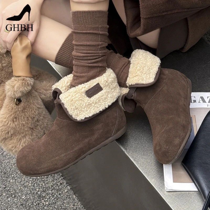 毛绒雪地靴女秋季新款保暖两穿翻毛皮短靴加绒防滑毛毛棉鞋