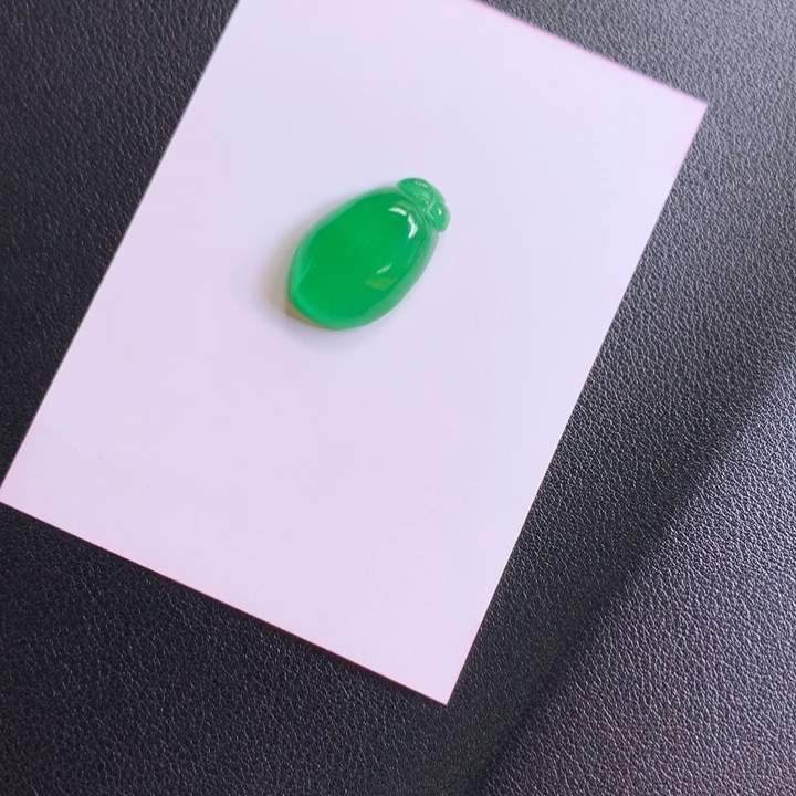 如***意爆款冰绿福瓜精品吊坠