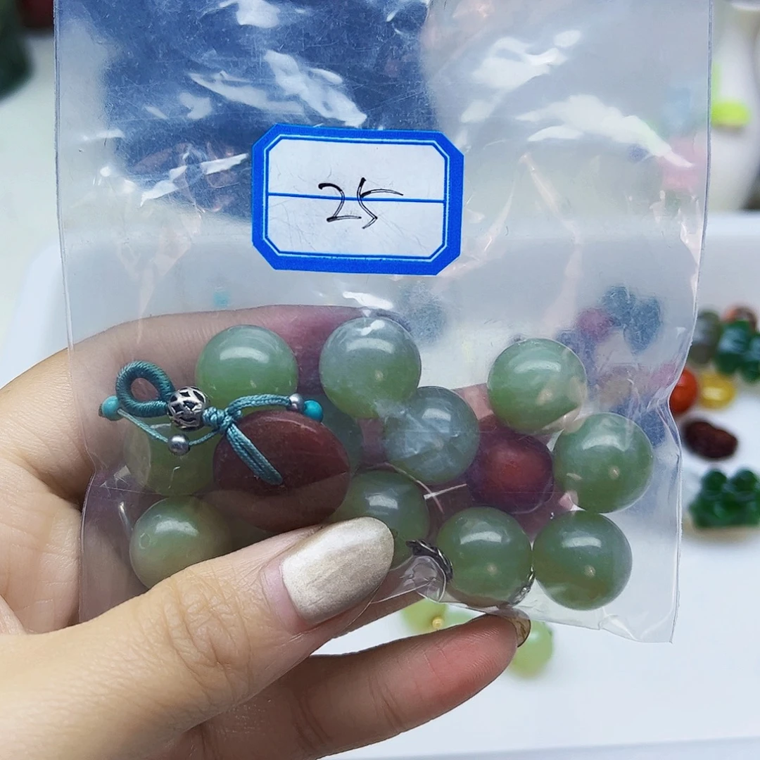 ـ***破和田玉（糖玉）未镶嵌珠宝半成品
