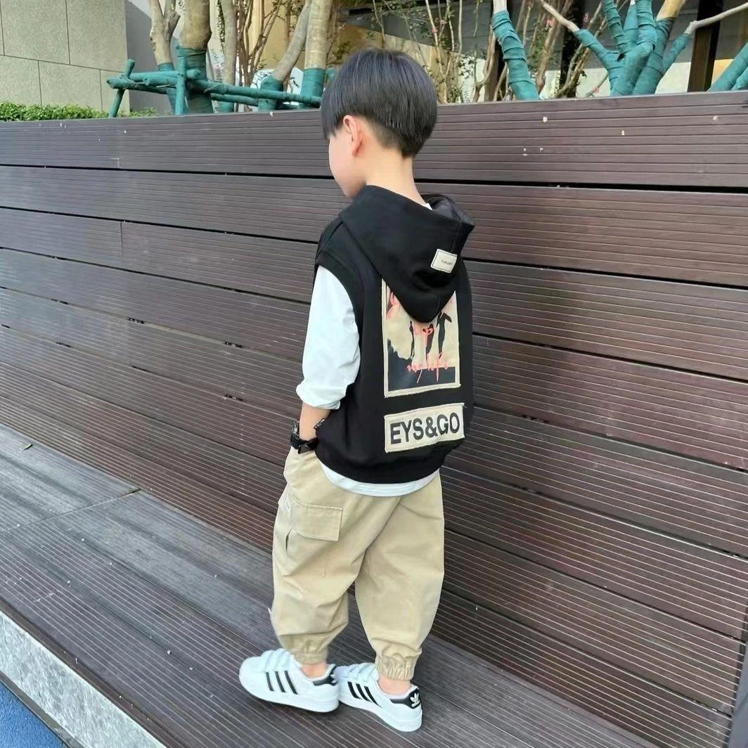 男童春秋薄款连帽马甲卫衣两件套2024新款潮中小童帅气儿童三件套